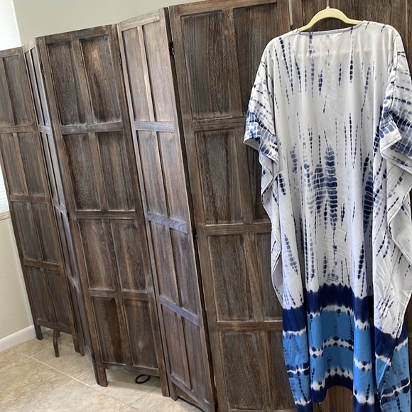 Tie dyed Kaftan/Swim Coverup - Picture 2 of 2